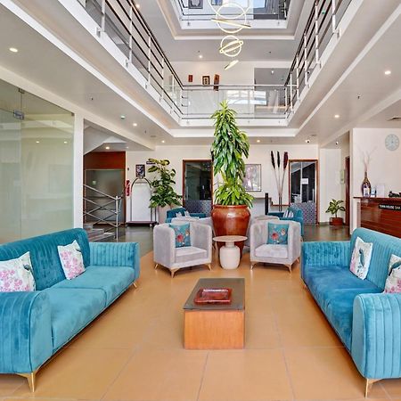 Astra Hotels & Suites - Marathalli Bangalore Dış mekan fotoğraf